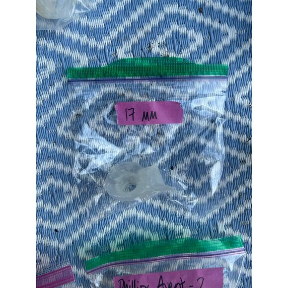 Pumping & Bottle Bundle: Philips, Medela, Spectra! - Picture 12 of 16